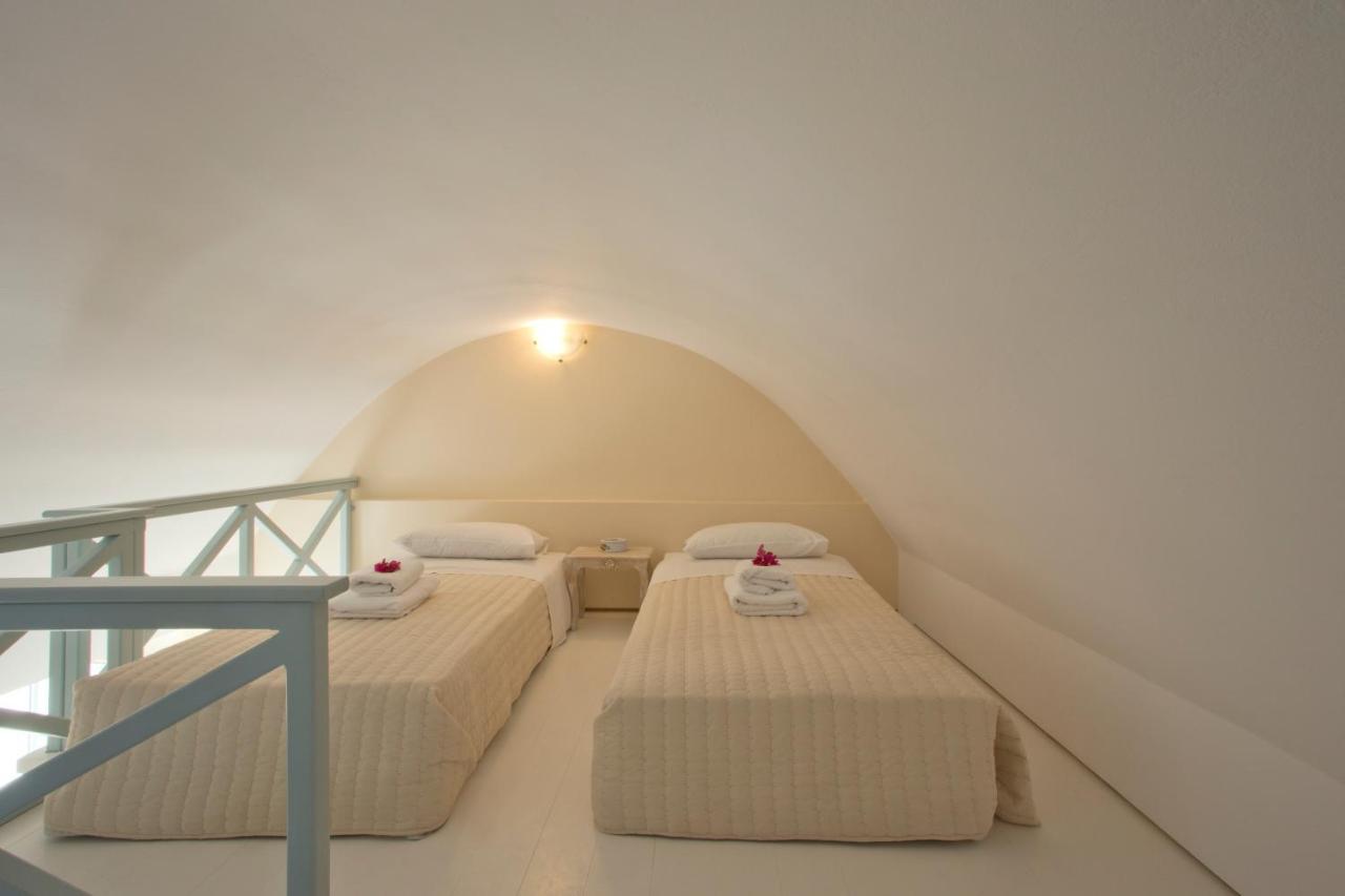 Santorini Med Homes - Sunday Apartment Mesaria Exteriör bild
