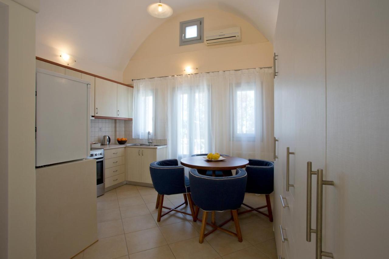 Santorini Med Homes - Sunday Apartment Mesaria Exteriör bild