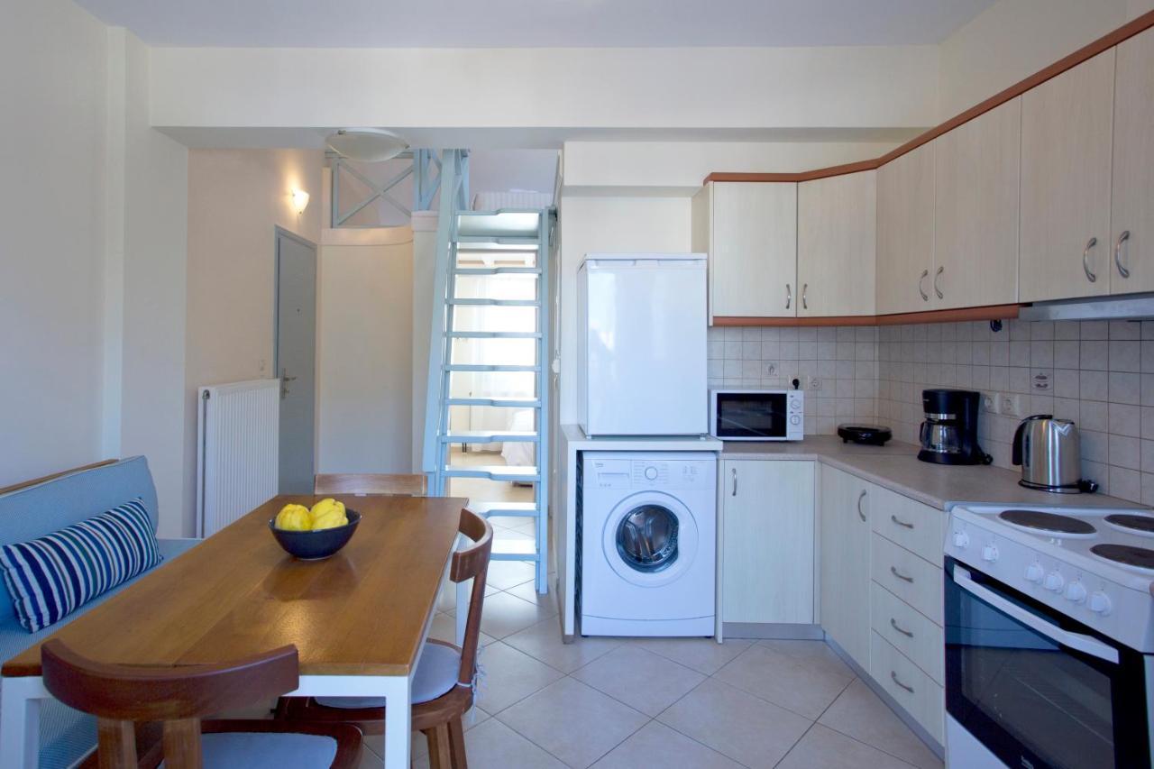 Santorini Med Homes - Sunday Apartment Mesaria Exteriör bild
